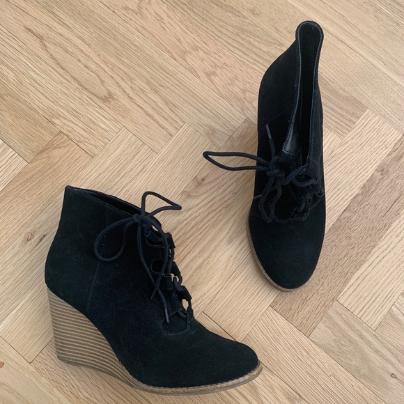 Sonoma Goods For Life® Women's Suede Wedge Ankle Boots - Picture 1 of 8